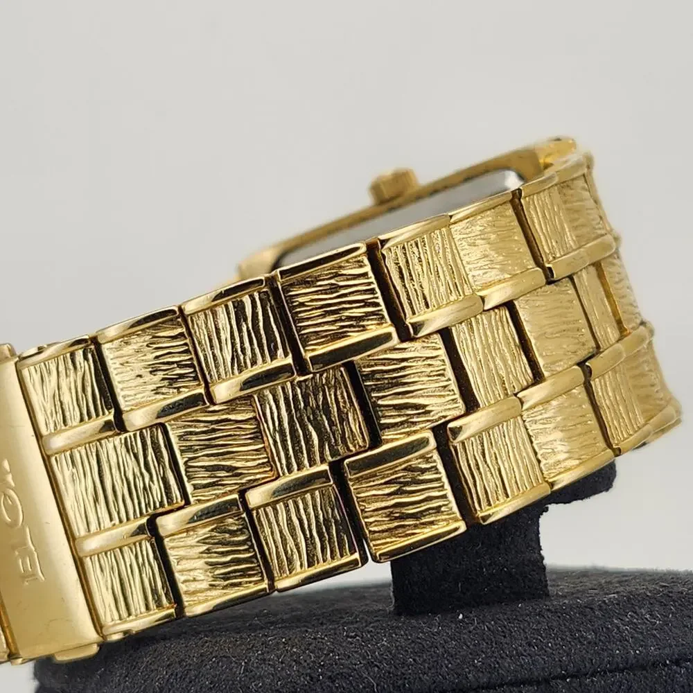 Elgin Gold Tone Diamond Accent Rectangle Dial Quartz Watch Base Metal Band